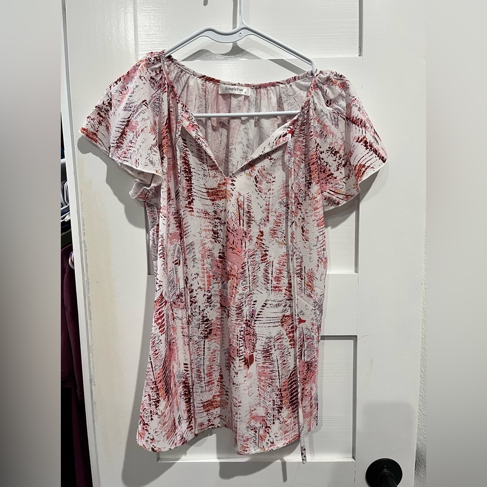 Simple fun, business casual t-shirt top, pink